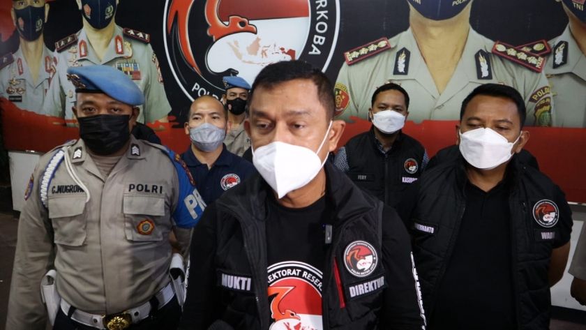 Direktur Reserse Narkoba Polda Metro Jaya, Kombes Mukti Juharsa sebut pihaknya akan trs urine mahasiswa kampus di Jakarta