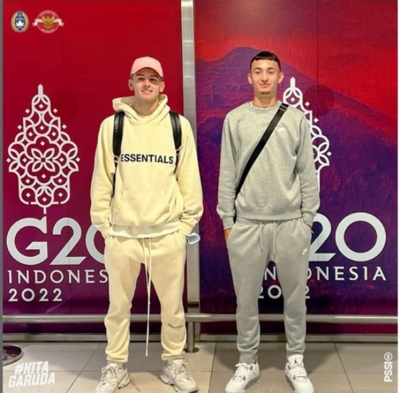 TIMNAS MAKIN NGERI Justin Hubner Dan Ivar Jenner Tiba Di Indonesia ...