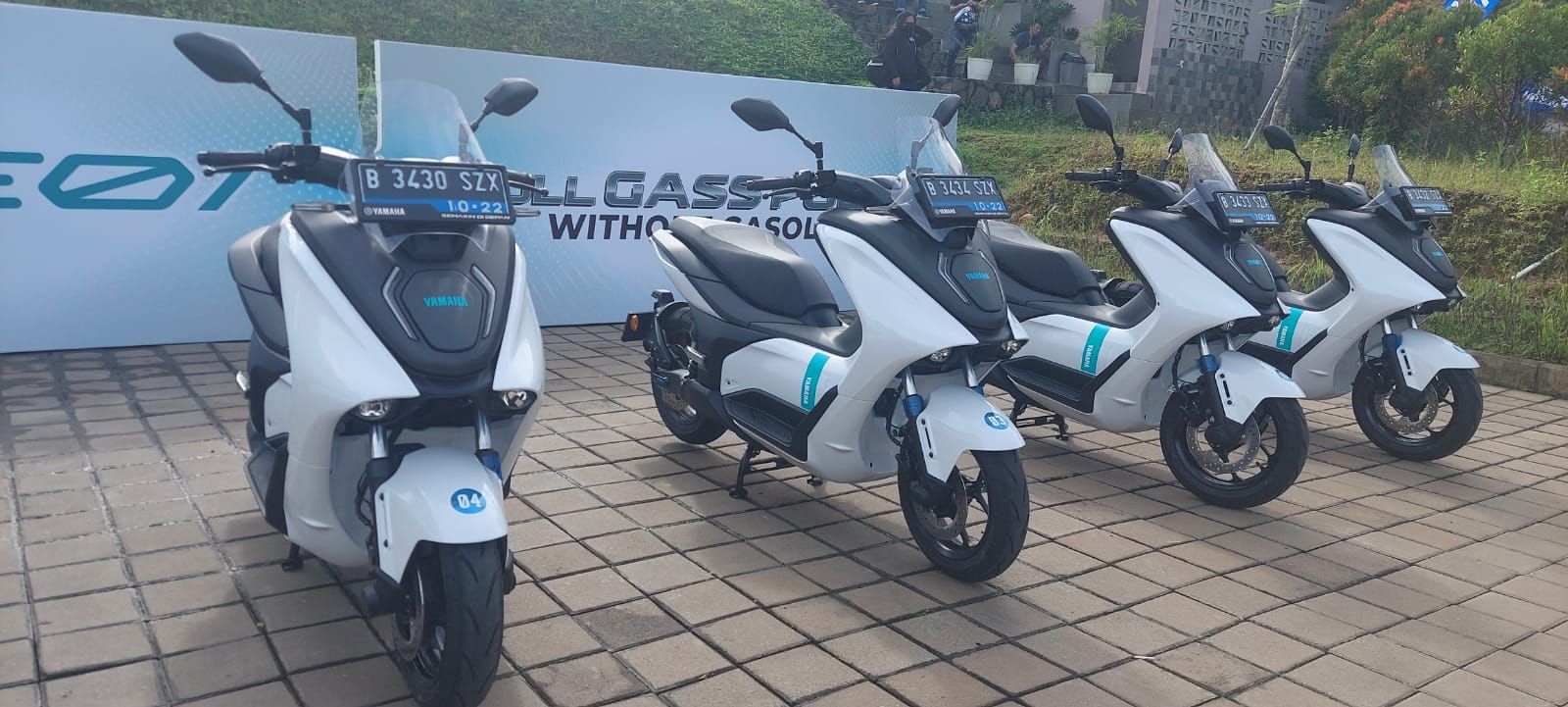 Yamaha melakukan test ride motor listrik E01 di Sentul, Kabupaten Bogor, Jawa Barat, Selasa, 25 Oktober 2022.