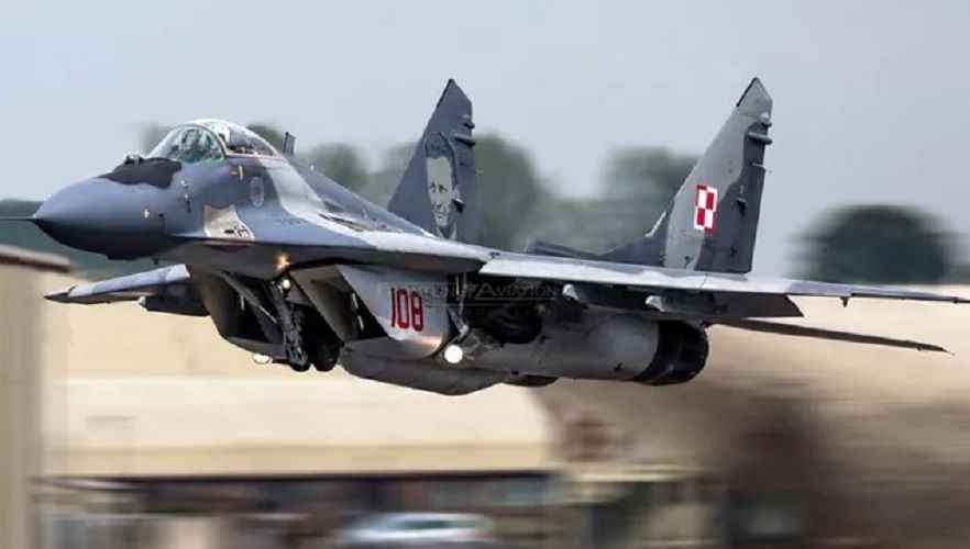Ilustrasi jet tempur MiG-29  yang mampu membawa rudal jelajah jarak jauh Storm Shadow