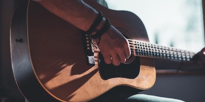 Kunci gitar budi doremi melukis senja