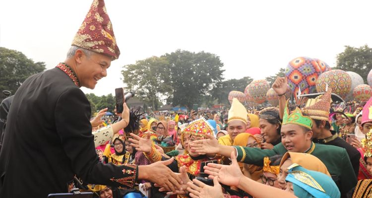Gubernur Jawa Tengah Ganjar Pranowo di peringatan Hari Sumpah Pemuda, Jumat 29 Oktober 2022.