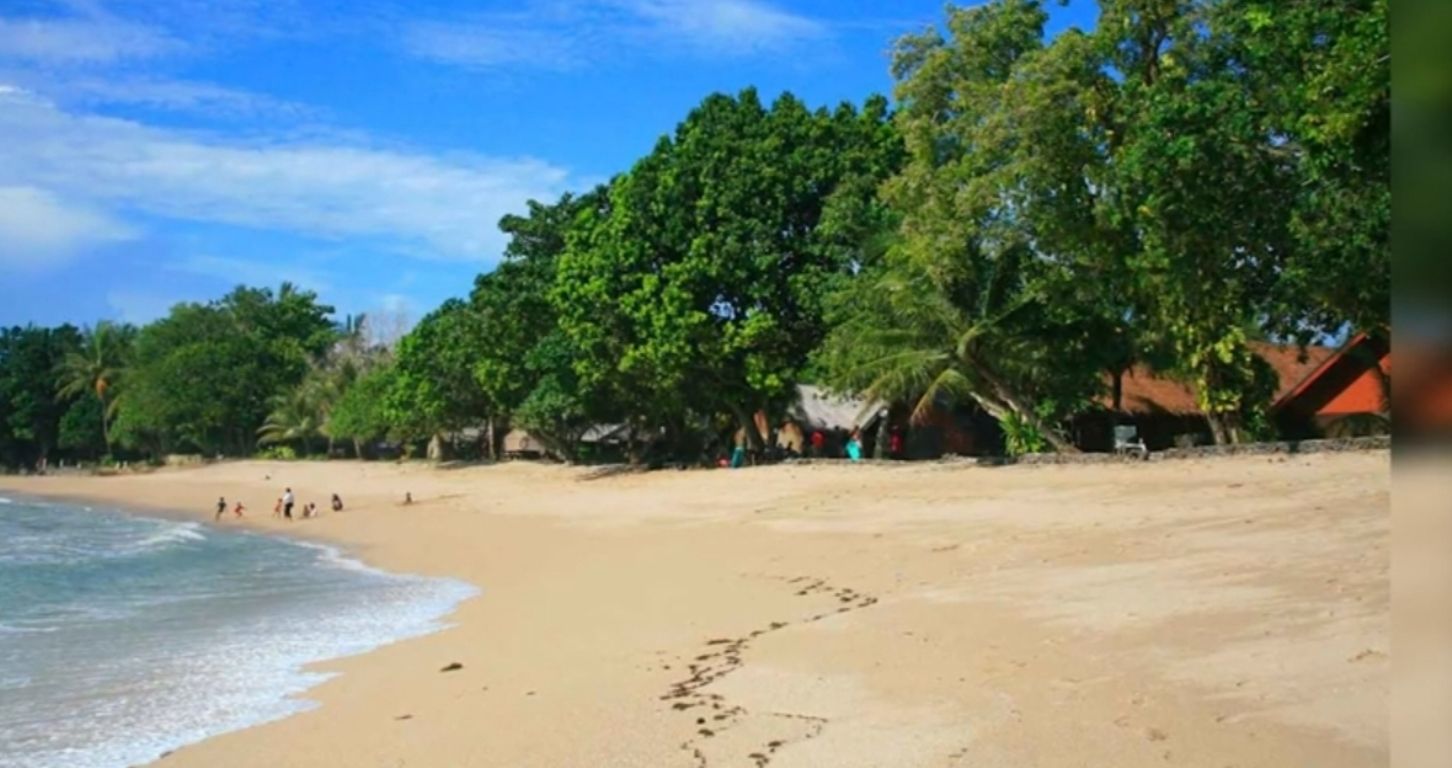 Simak 8 destinasi wisata di Pulau Jawa yang bisa Anda jadikan pilihan saat memilih liburan ala road trip.