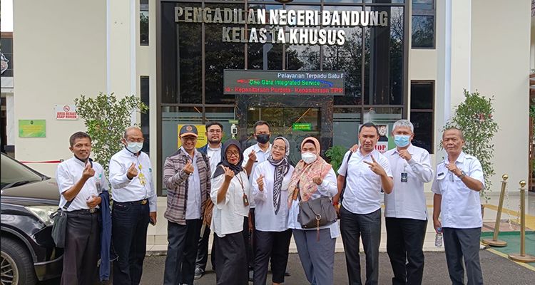 Tim Pemkot Bandung usai putusan terkait lahan Kebun Binatang Bandung, Rabu 2 November 2022