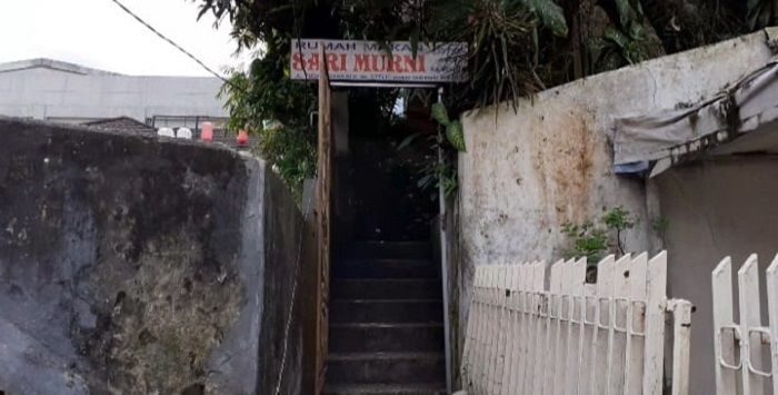Untuk menemukan Rumah Makan Sari Murni, Anda harus melewati gang sempit di Jalan Yudanegara Kecamatan Cihideung Kota Tasikmalaya.*