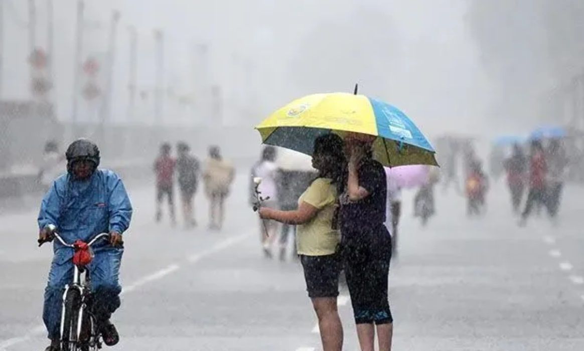 Ilustrasi hujan: Prakiraan Cuaca Purwokerto, Kamis 24 November 2022, Pagi Siang Berawan, Sore Malam Potensi Turun Hujan