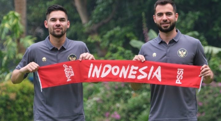 Jordi Amat Maas dan Sandy Walsh direncanakan akan diambil sumpah untuk menjadi WNI pada Kamis 17 November 2022.