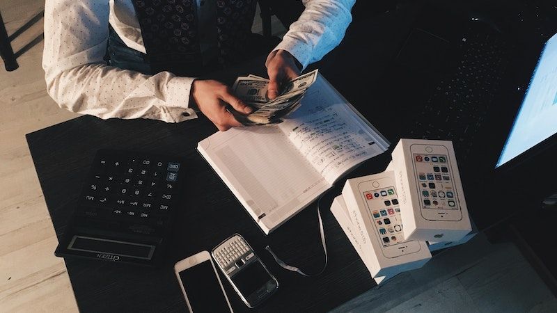 Tips Jitu Untuk Mengatur Keuangan Menjelang Masa Sulit 2023