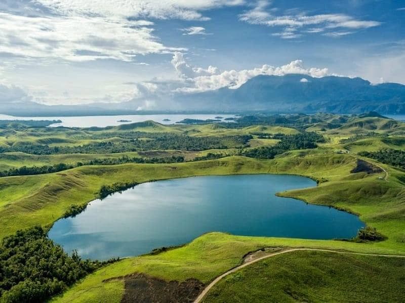 Danau Sintai Papua