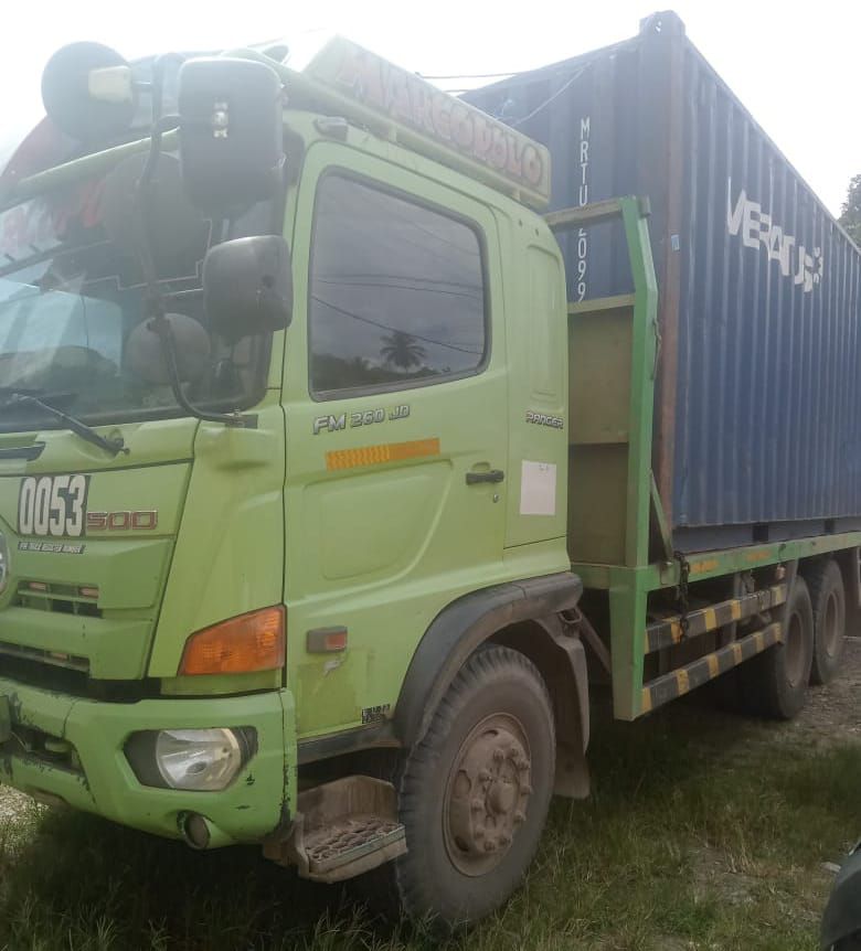 Barang bukti Lakalantas di Konawe berupa truk tronton, diduga sengaja dilenyapkan oknum aparat kepolisian. 