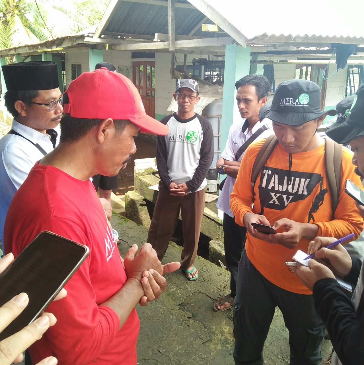 Pelatihan Jurnalisme Lingkungan yang diadakan Yayasan Konservasi Alam Nusantara (YKAN) di Desa Simpang Tiga Abadi, Ogan Komering Ilir (OKI) pada 15-17 November 2022.