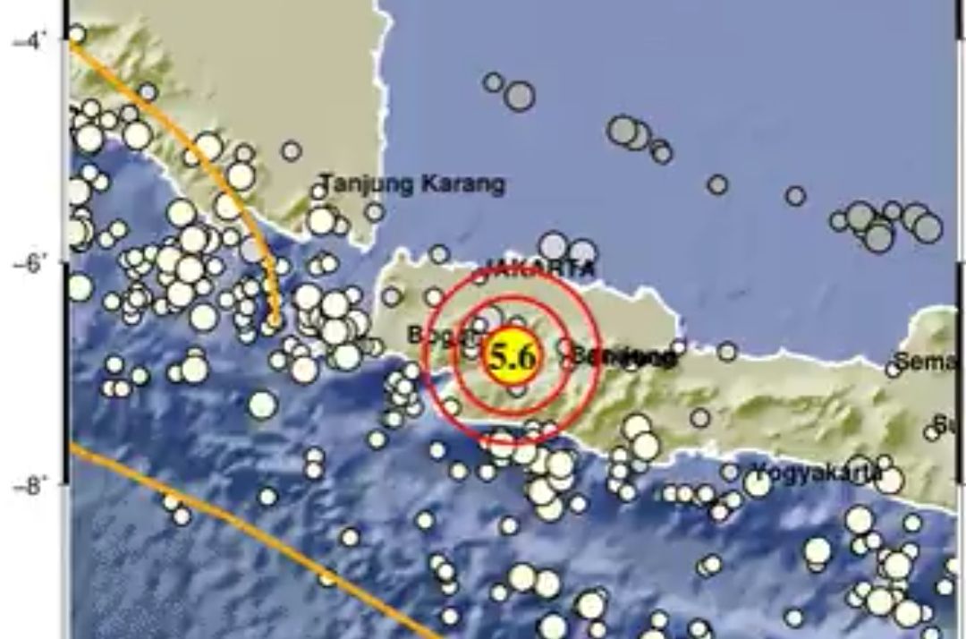 Telah terjadi gempa bumi 5,6 magnitudo yang terasa sampai Jakarta. Kota ini jadi pusat gempa.