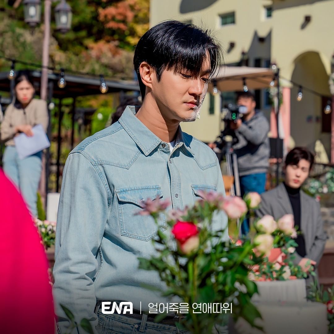 Ilustrasi - Link Nonton Drama Korea Love is for Suckers Episode 14 via ENA dan Viki, Tayang Malam Ini