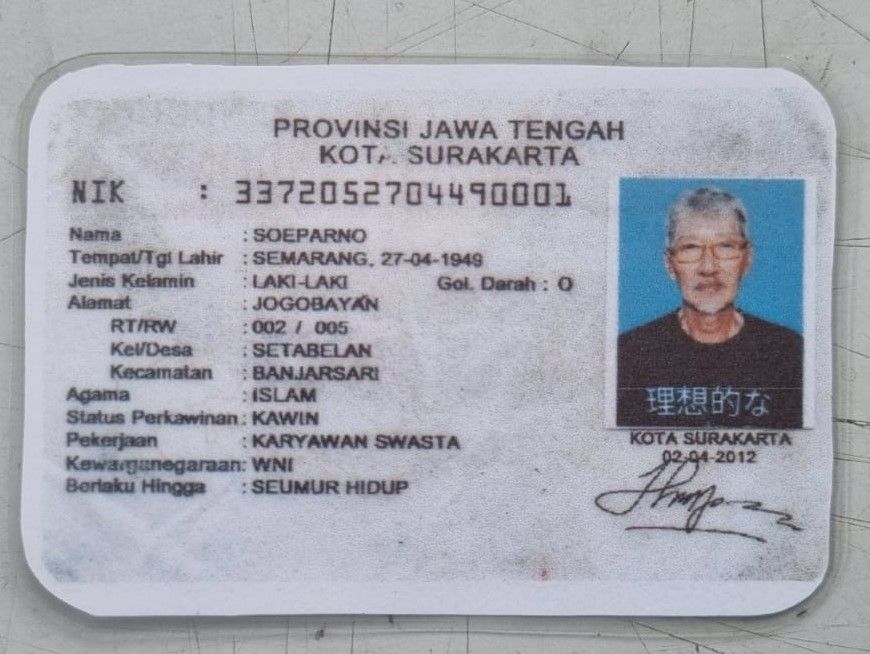 KTP pria diduga PMKS yang ditemukan tewas di Jalan Asia Afrika Bandung, Selasa, 22 November 2022. 