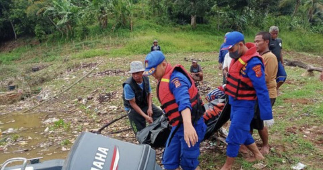 Mayat dengan tangan terikat ini ditemukan sebelum bencana gempa Cianjur