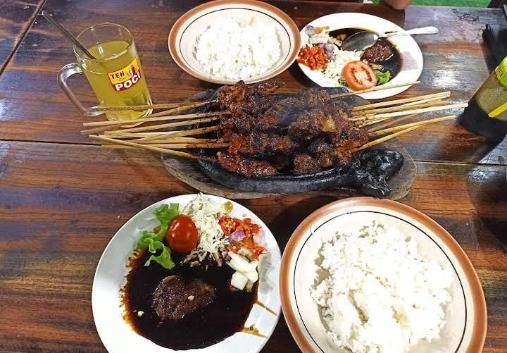 LEGENDARIS! 3 Rekoemndasi Kuliner Terpopuler di Salatiga, Bikin Ketagihan, Wajib Dicoba!