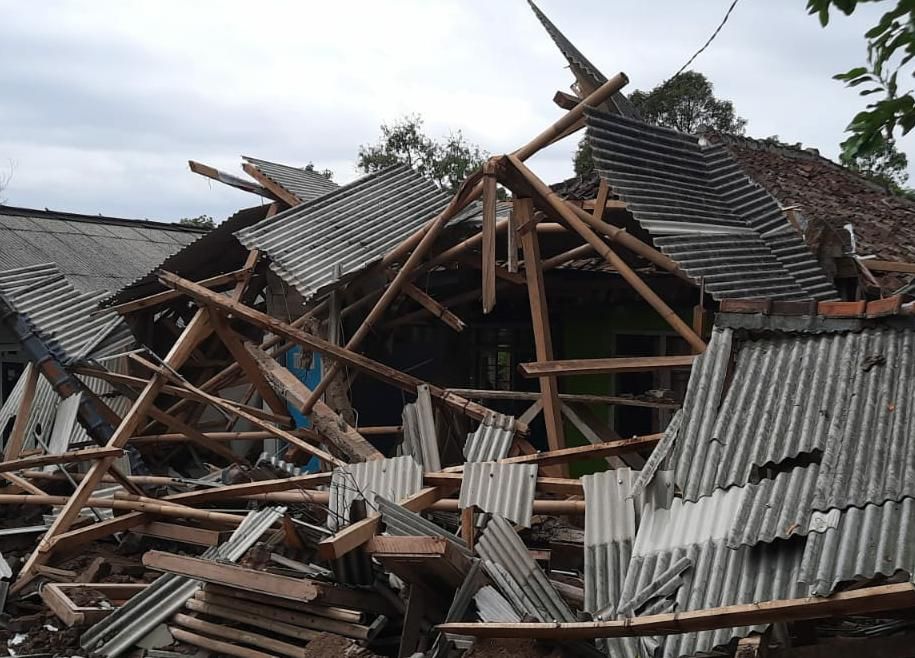 Kondisi rumah akibat gempa Cianjur yang terjadi Senin 21 November 2022.