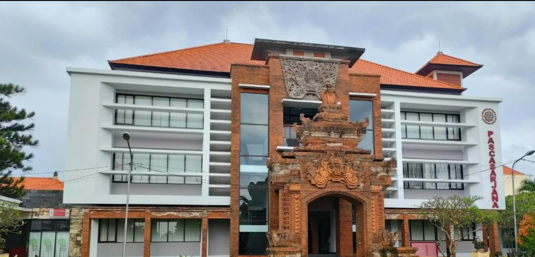 9 Universitas Terbaik Di Kota Denpasar Bali Berdasarkan Data Unirank 