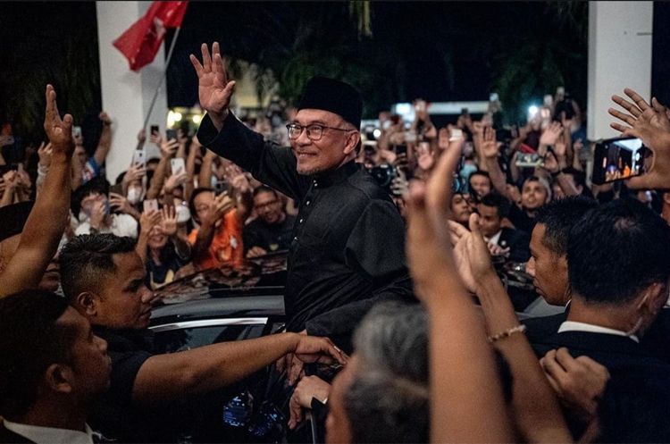 Resmi! Anwar Ibrahim Jadi Perdana Menteri Malaysia