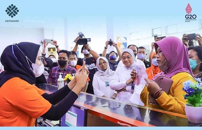 Apakah hari ini BSU cair, jadwal BSU BPJS Ketenagakerjaan, login Kemnaker cek daftar nama penerima dan pendaftaran BLT Subsidi Gaji 2023.