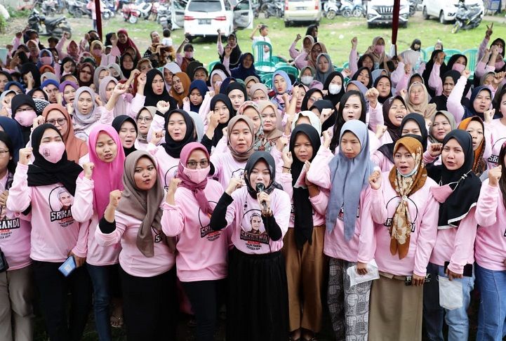 Relawan Srikandi Ganjar Banten.
