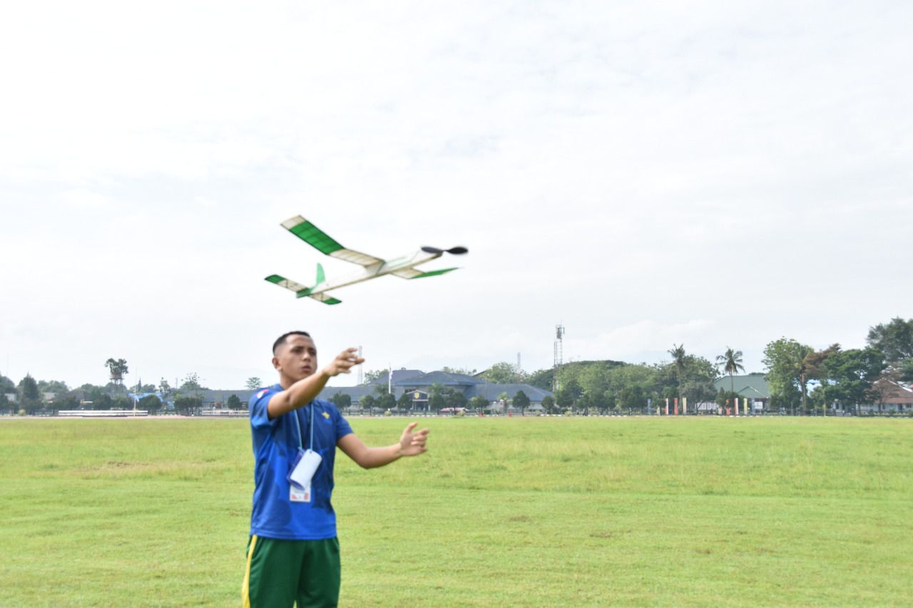 Kejurnas dan Kejurka Aeromodelling dan Drone Range di Lanud Sulaiman, Minggu 27 November 2022.