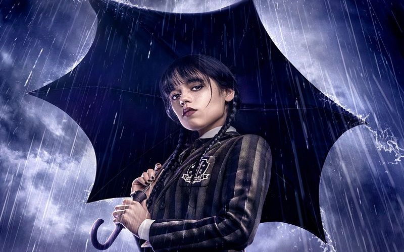 Serial terbaru Netflix berjudul Wednesday menceritakan tentang petualangan gadis keluarga Addams memecahkan teka-teka pembunuhan