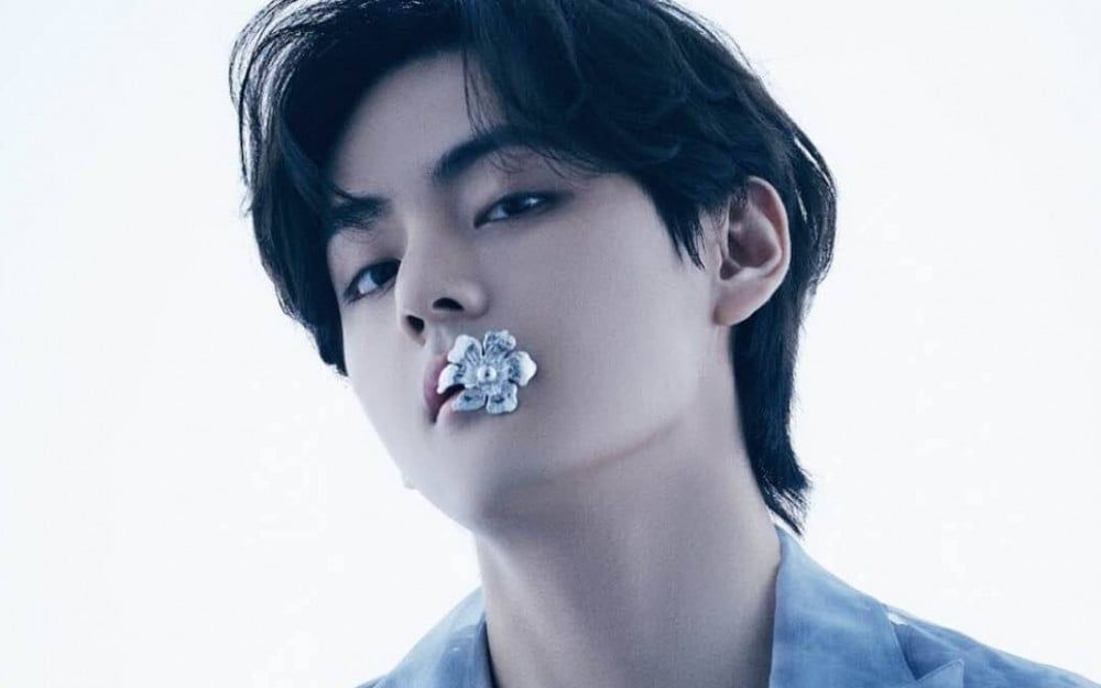 Kim Taehyung alias V BTS kembali mencatat sejarah dalam dunia musik.*  