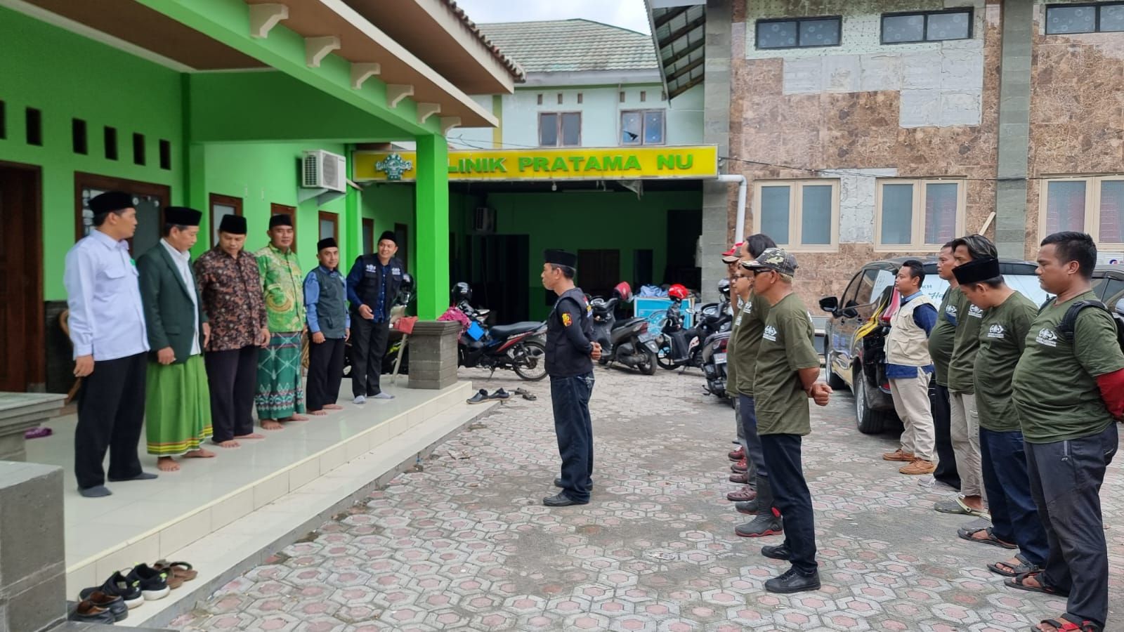 NU Care-LAZISNU PCNU Kabupaten Cirebon memberangkatkan 6 relawan korban gempa bumi ke Cianjur