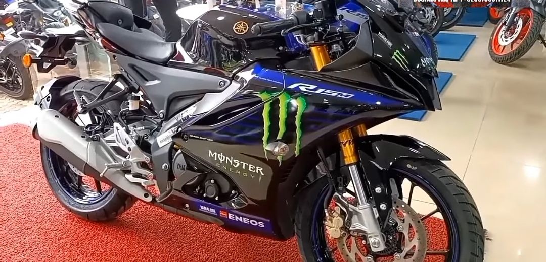New Yamaha R15 M 2023 Tampil Special Edition Monster Energy