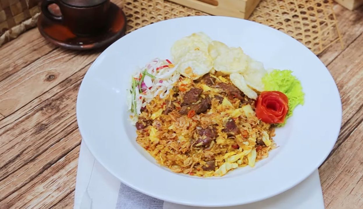 Yuk Cobain! Resep Nasi Goreng Kambing ala Chef Rudy Choirudin Rasanya