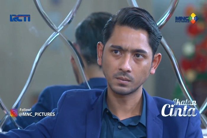 Sinopsis sinetron Ikatan Cinta hari ini, Sabtu, 3 Desember pukul 20:00 WIB mengenai Mama Sarah yang jalani pemeriksaan ulang dan Rendy yang laporkan hal ini pada Al.   
