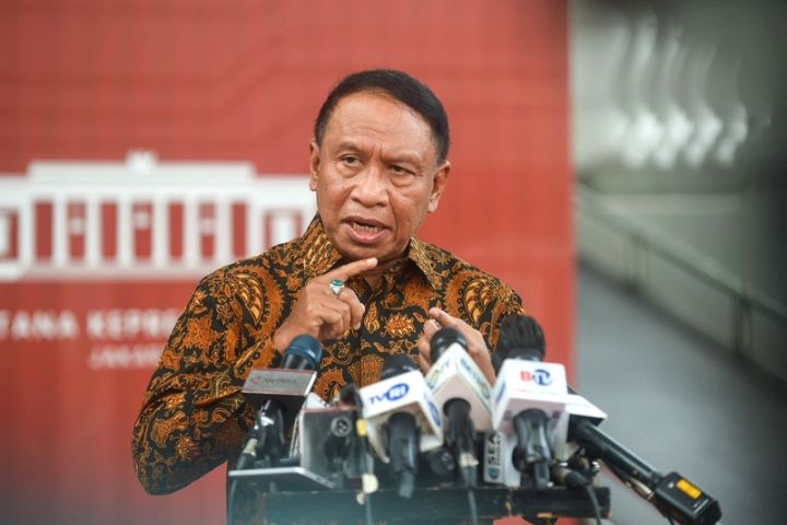 Menteri Pemuda dan Olahraga Zainudin Amali usai mengikuti Sidang Kabinet Paripurna di Istana 