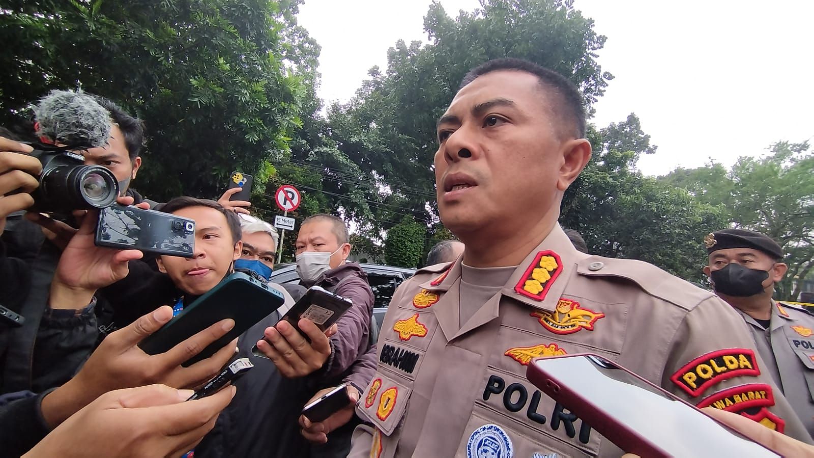 Kronologi Lengkap Kejadian Ledakan Bom Bunuh Diri Di Polsek Astana Anyar Bandung Berapa Korban