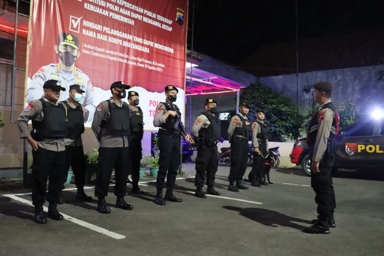 patroli malam hari jajaran Polres Tegal ini bertujuan menghadirkan polisi di tengah masyarakat guna memberikan rasa aman dan nyaman