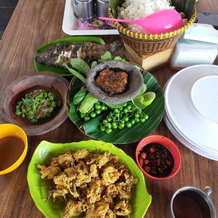 Wisata Kuliner Khas Sunda di Subang, Harga Terjangkau.
