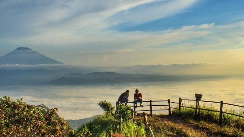 Gunung Kunir, Tempat Wisata Di Purworejo Yang Cocok Untuk Berburu ...