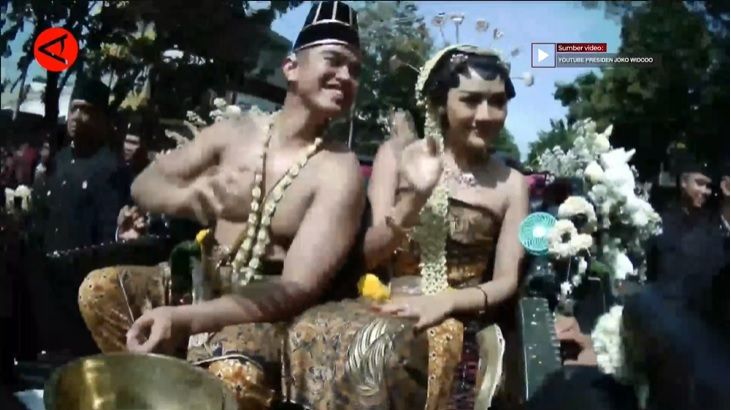 Rangkaian pernikahan putra bungsu Presiden Joko Widodo, Kaesang Pangarep dan Erina Gudono, kembali digelar pada Minggu 11 Desember 2022 di Solo, Jawa Tengah. 