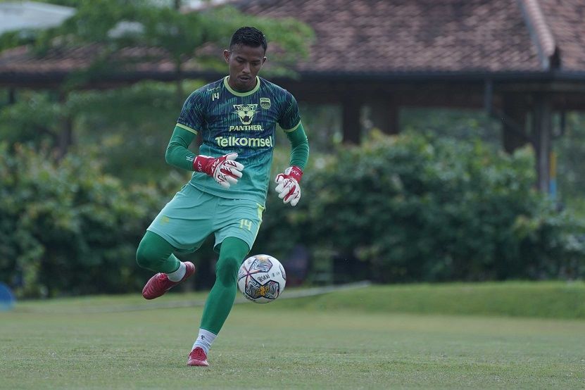 Teja Paku Alam dipastikan absen pada pertandingan Persib Bandung vs Persija Jakarta.