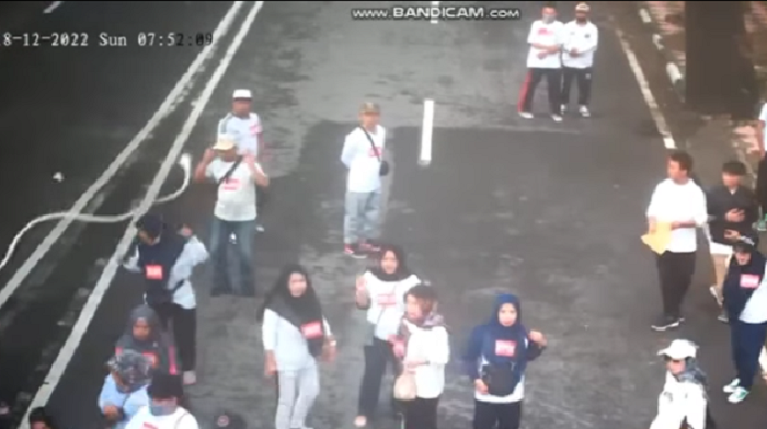 Beredar video detik-detik lomba tarik tambang berujung maut di Makassar, Sulawesi Selatan, yang menewaskan satu orang