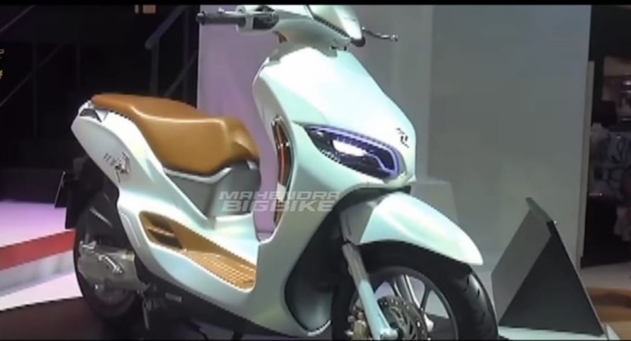 Tampil Futuristik, Pabrikan Honda Jepang Memperkenalkan Motor Skutik ES01