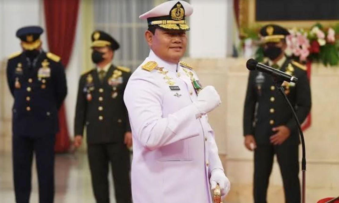 Panglima TNI Laksamana Yudo Margono melakukan mutasi terhadap 219 perwira di tubuh tiga kesatuan TNI berdasarkan suart keputusan terbaru. Salah satu pejabat yang berganti adalah Kapuspen TNI..