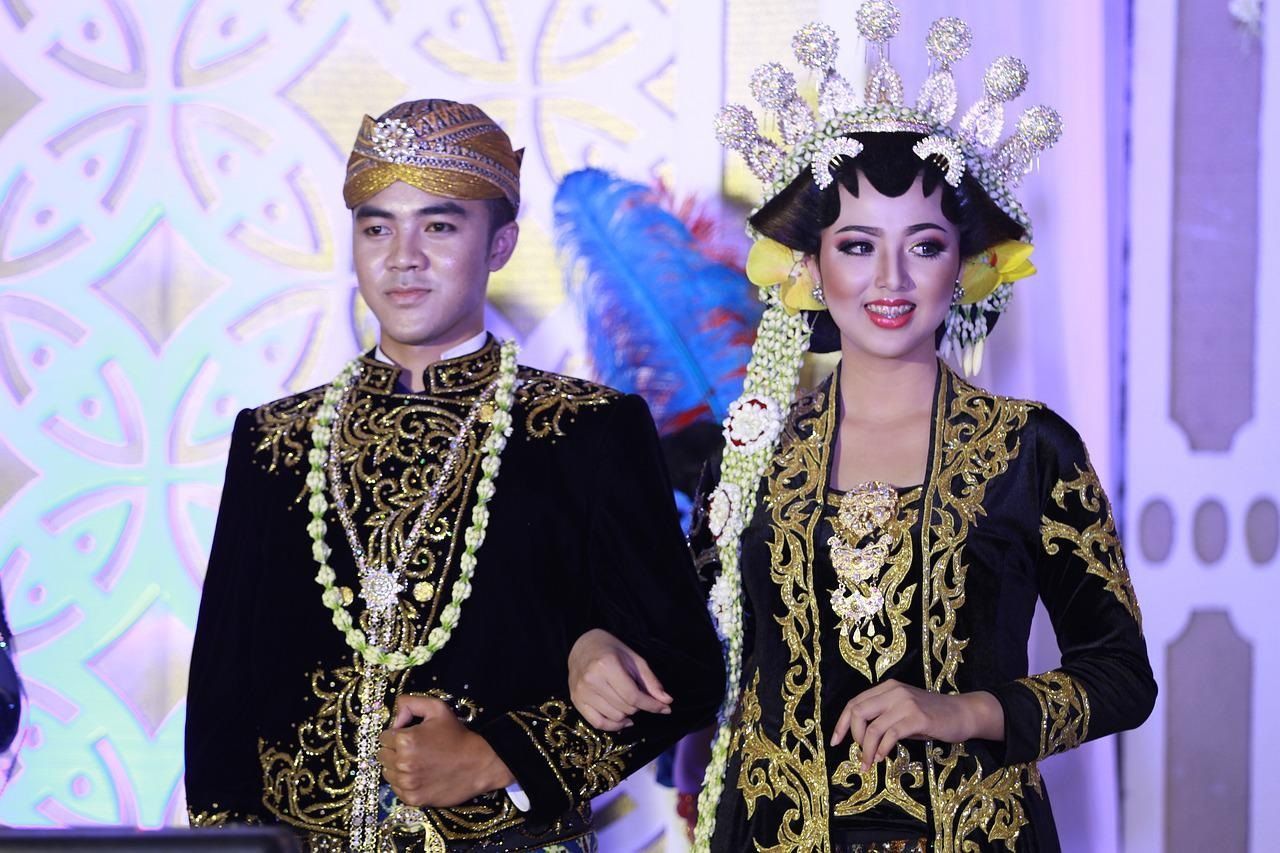 Teruntuk kelahiran Jumat Pahing, inilah kecocokan ikatan cinta atau jodoh pinasti berdasarkan rumus logika matematik Primbon Jawa