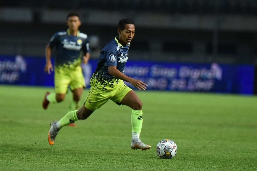 Persib Luncurkan Jersey Ketiga Bertema Galaksi