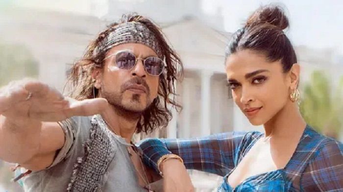 Shah Rukh Khan Tampil Sangar dan Deepika Padukone Terlihat Glamour tapi