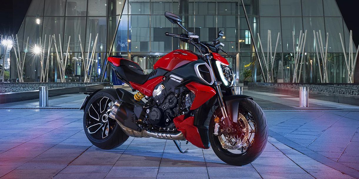 New Ducati Diavel V4 2023