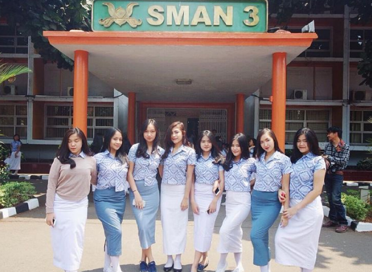 Ilustrasi SMA Terbaik di Kota Blitar  Jawa Timur/Tangkapan Layar/instagram.com @angelathrst