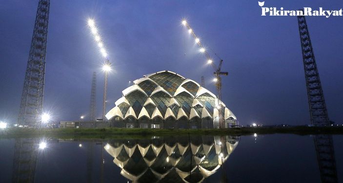 Ada 5 alasan didirikan Masjid Al Jabbar yang akan diresmikan 30 Desember 2022.
