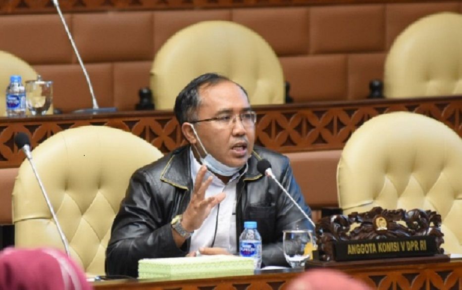 Anggota Komisi V DPR RI Suryadi Jaya Purnama. Foto: Dok/Man/dpr.go.id