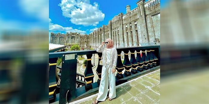 5 Objek wisata keren di Solo, cocok buat foto-foto dan liburan tahun baru. Indonesia termasuk negara dengan kekayaan destinasi wisata. Salah satu daerah tujuan wisata adalah Kota Solo. (Foto: Instagram/@theheritagepalace)